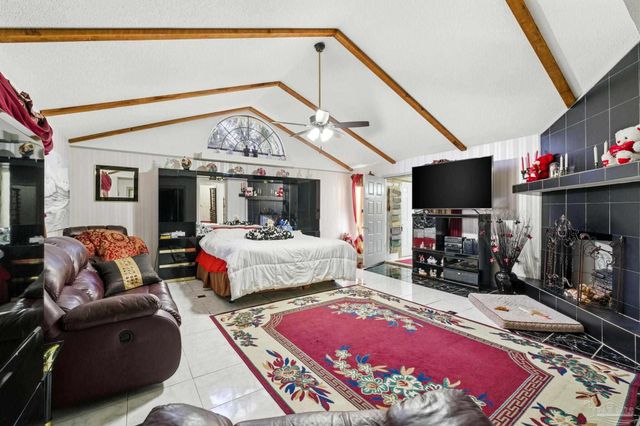 964 Vestavia Way, Gulf Breeze, FL 32563