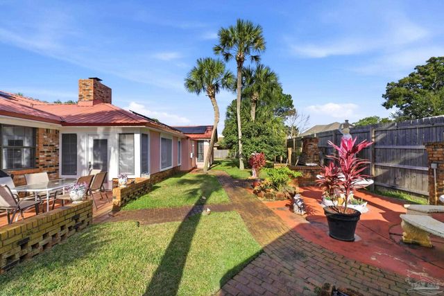 964 Vestavia Way, Gulf Breeze, FL 32563