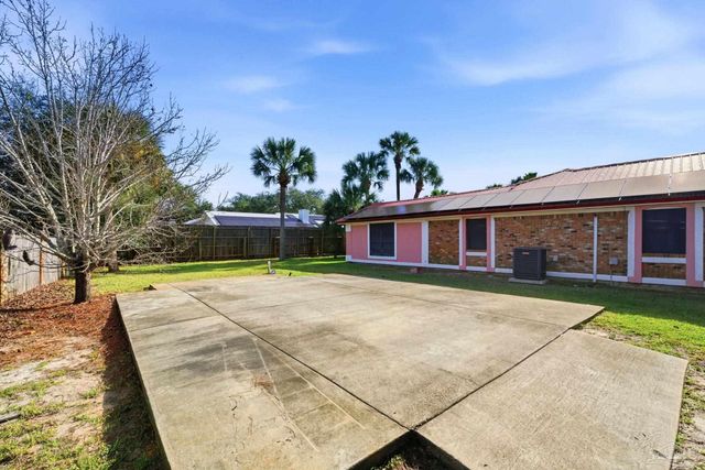 964 Vestavia Way, Gulf Breeze, FL 32563