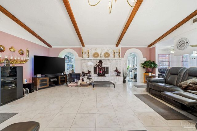 964 Vestavia Way, Gulf Breeze, FL 32563