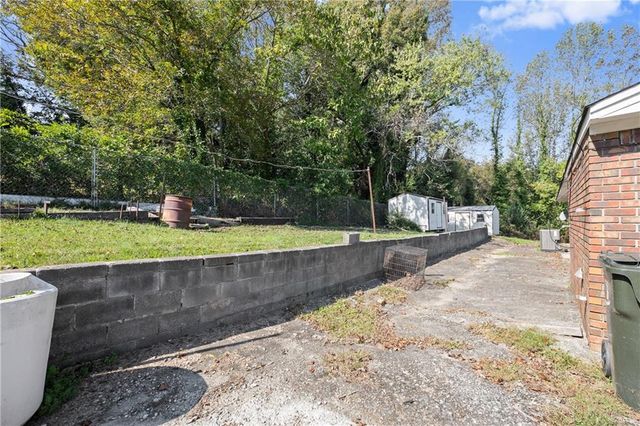574 S Sage Street S, Toccoa, GA 30577