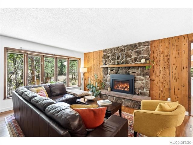 5 Mohawk Road, Lyons, CO 80540