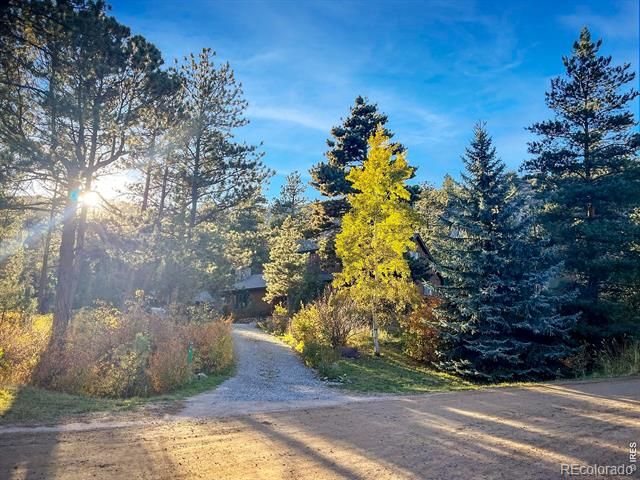 5 Mohawk Road, Lyons, CO 80540