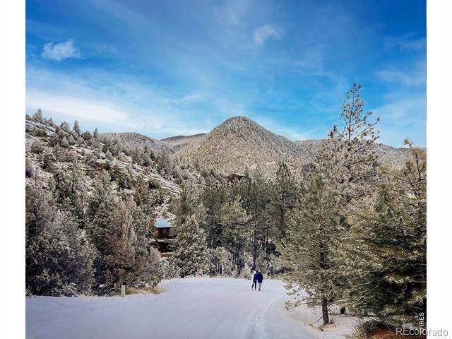 5 Mohawk Road, Lyons, CO 80540