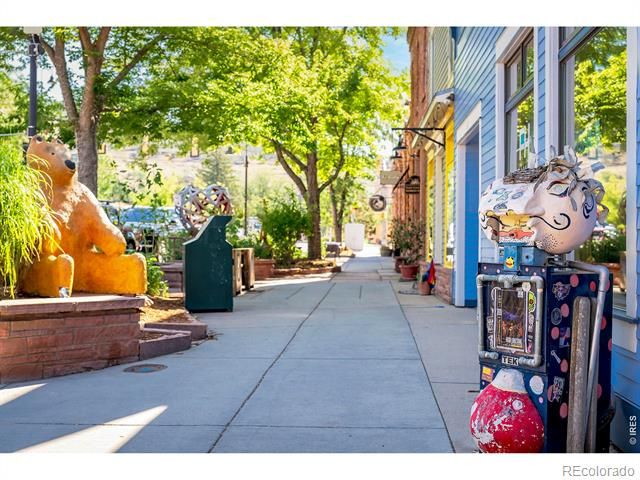 5 Mohawk Road, Lyons, CO 80540