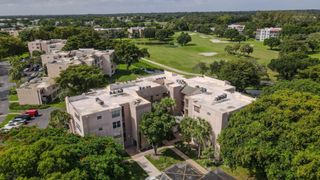 9481 Evergreen Pl 103, Davie, FL 33324