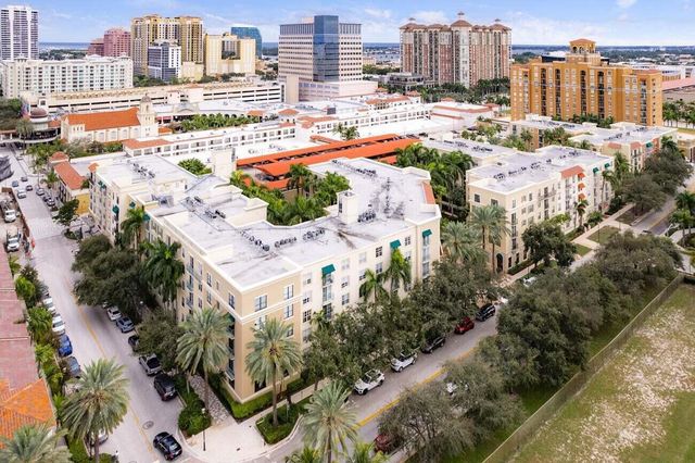 780 S Sapodilla Avenue 412, West Palm Beach, FL 33401