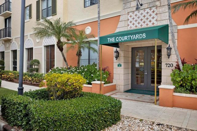 780 S Sapodilla Avenue 412, West Palm Beach, FL 33401