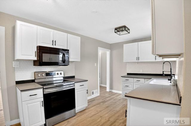 249 E 2nd Street, Soda Springs, ID 83276