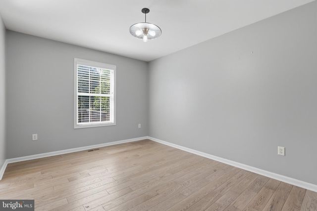 1949 WINSTON DR, Hagerstown, MD 21740