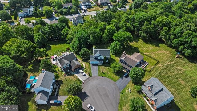 1949 WINSTON DR, Hagerstown, MD 21740