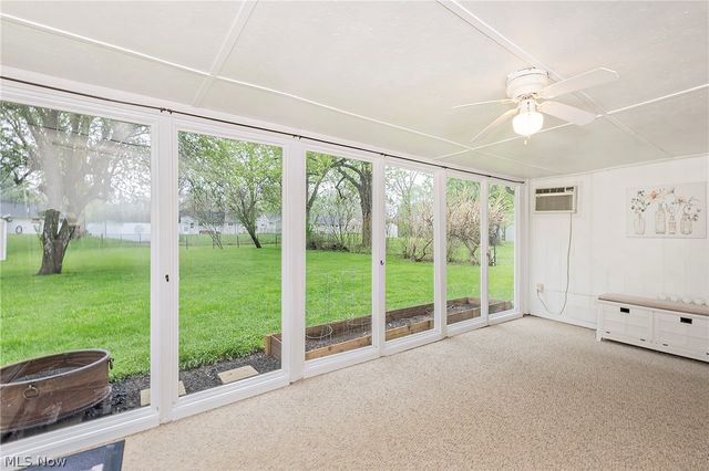 1924 Westwood Drive, Twinsburg, OH 44087