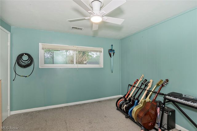 1924 Westwood Drive, Twinsburg, OH 44087