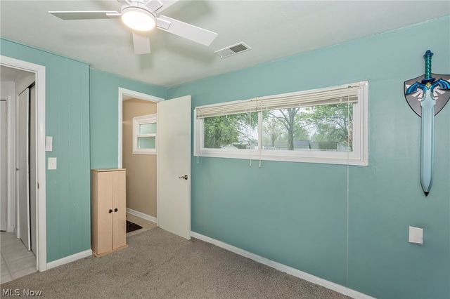 1924 Westwood Drive, Twinsburg, OH 44087