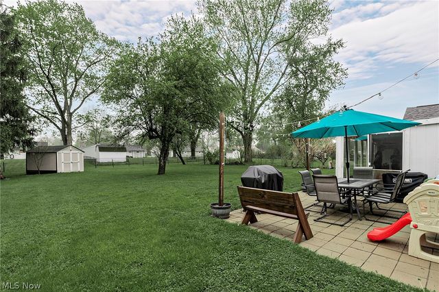 1924 Westwood Drive, Twinsburg, OH 44087