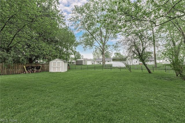 1924 Westwood Drive, Twinsburg, OH 44087