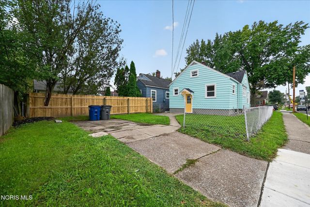 901 Toronto Avenue, Toledo, OH 43609