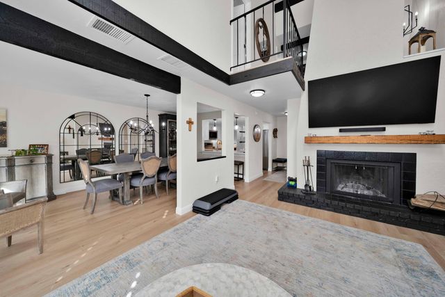 1928 Bechelli Lane, Redding, CA 96002