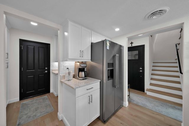 1928 Bechelli Lane, Redding, CA 96002