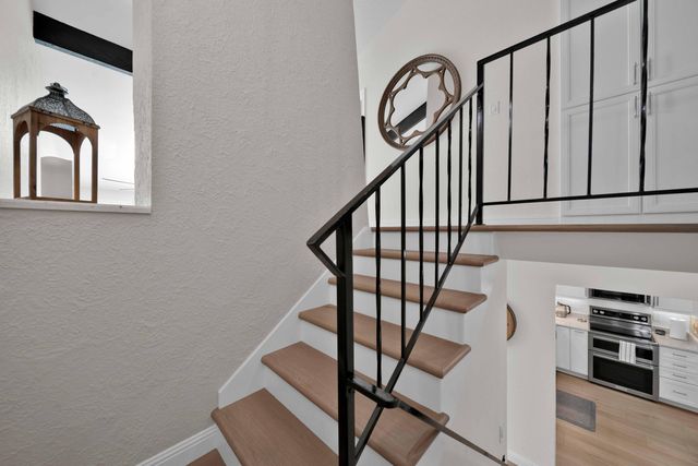 1928 Bechelli Lane, Redding, CA 96002