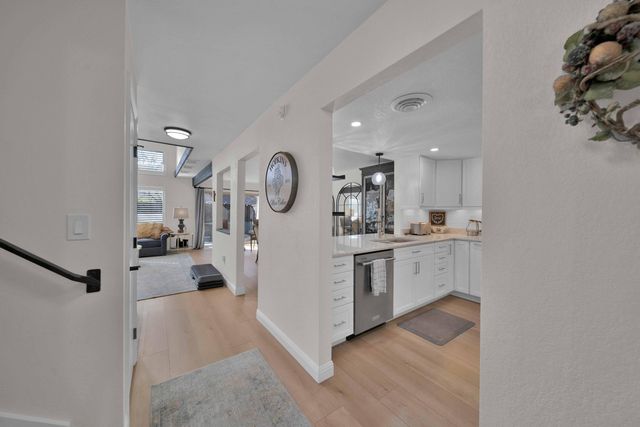 1928 Bechelli Lane, Redding, CA 96002