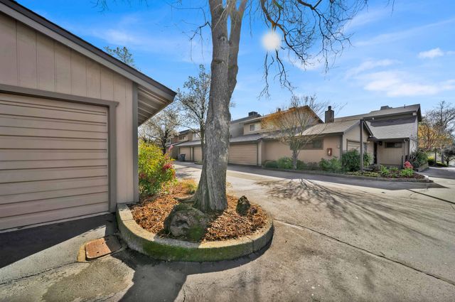 1928 Bechelli Lane, Redding, CA 96002