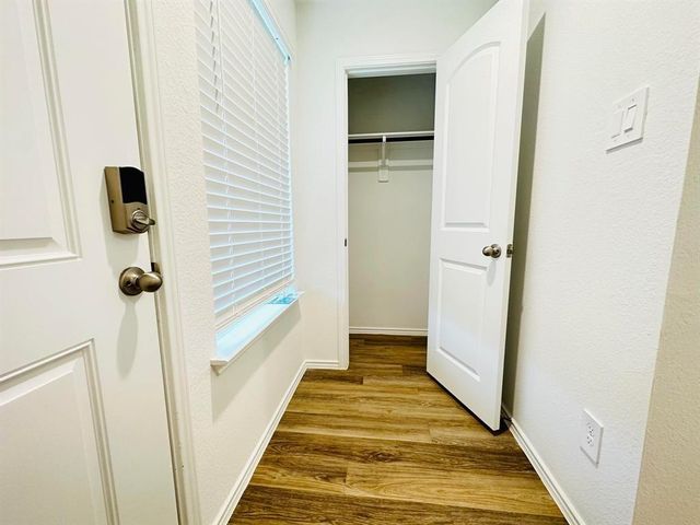 12342 Lariat Run Drive, Houston, TX 77014