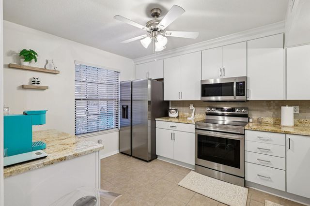 278 Secretariat Court, Crestview Hills, KY 41017