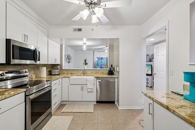 278 Secretariat Court, Crestview Hills, KY 41017