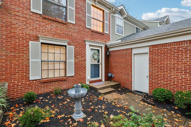 278 Secretariat Court, Crestview Hills, KY 41017