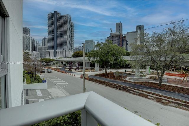 1600 SW 1st Avenue TH09, Miami, FL 33129