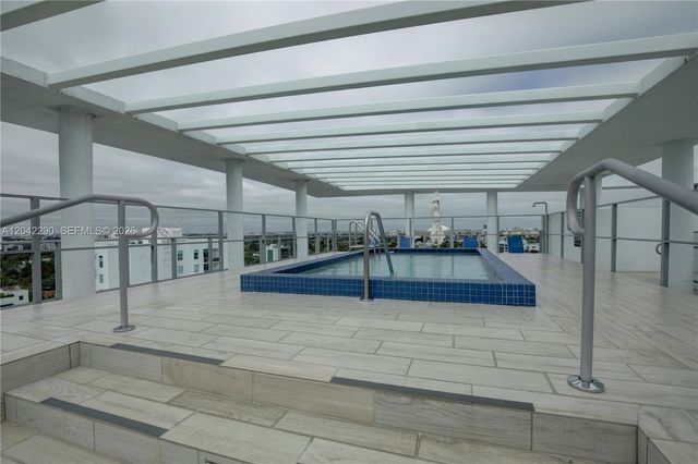 1600 SW 1st Avenue TH09, Miami, FL 33129