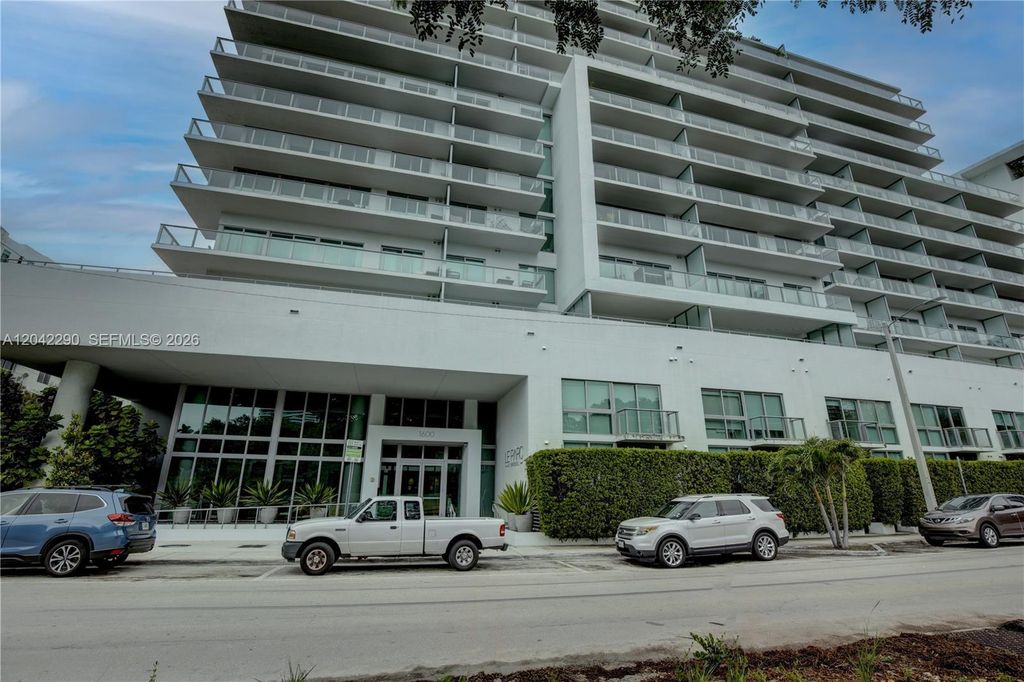 1600 SW 1st Avenue TH09, Miami, FL 33129