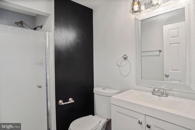 1523 KENSINGTON DR, Hagerstown, MD 21742