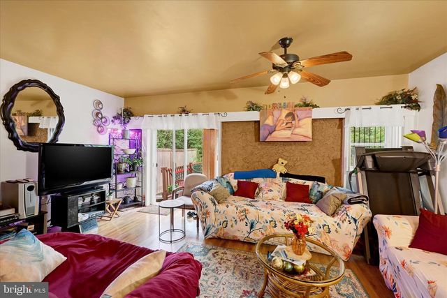 5475 EL CAMINO #4 J, Columbia, MD 21044