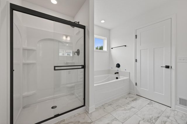 5448 Tallowtree Lane, Woodbury, MN 55129