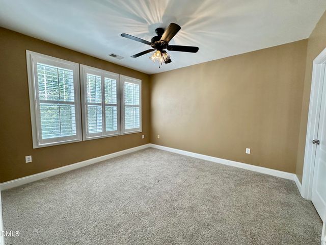 2810 Bedford Avenue 305, Raleigh, NC 27607