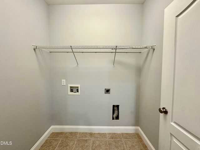 2810 Bedford Avenue 305, Raleigh, NC 27607
