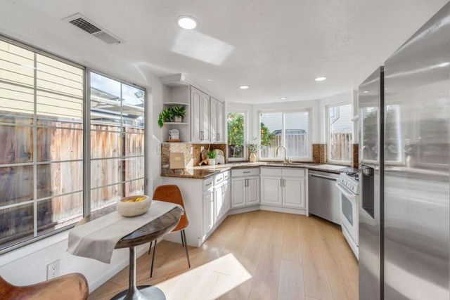 853 Erie Circle, Milpitas, CA 95035