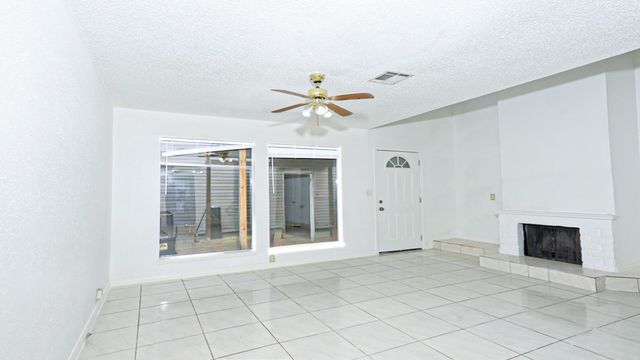 10920 Village Bend Lane 920, Houston, TX 77072