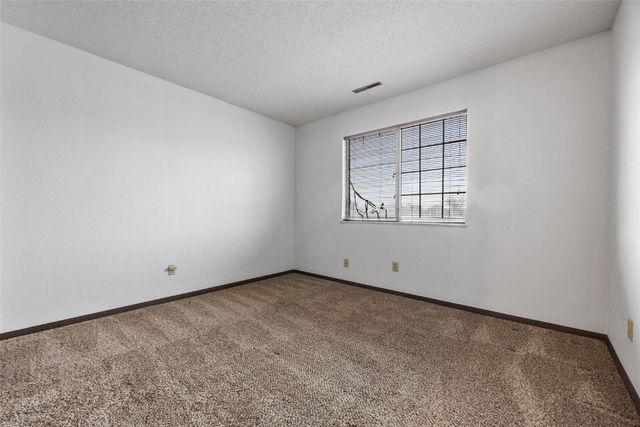 849 Kerry Lane SE 58, Cedar Rapids, IA 52403