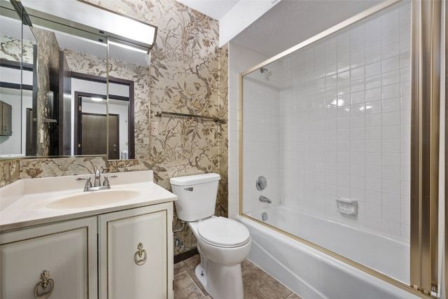 849 Kerry Lane SE 58, Cedar Rapids, IA 52403