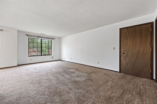 849 Kerry Lane SE 58, Cedar Rapids, IA 52403