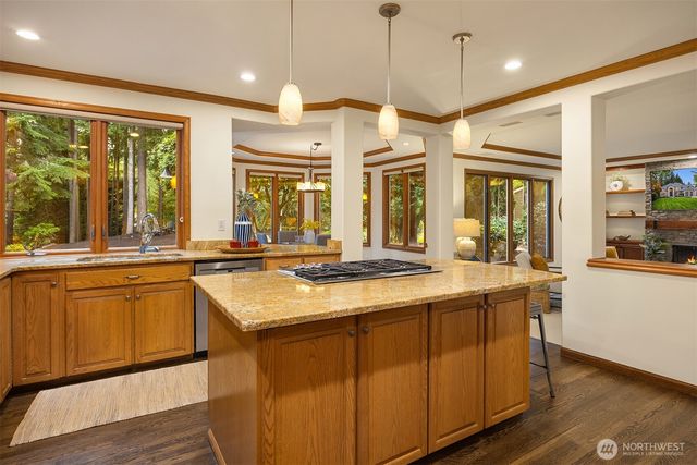 3335 258th Avenue SE, Sammamish, WA 98075