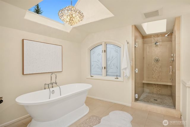 3335 258th Avenue SE, Sammamish, WA 98075