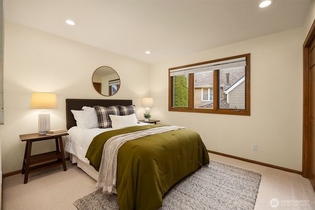 3335 258th Avenue SE, Sammamish, WA 98075