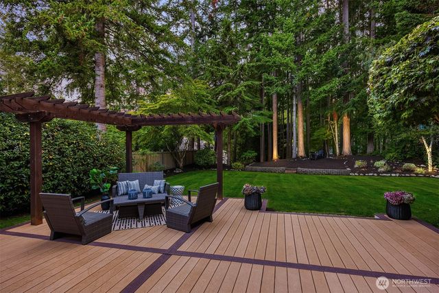 3335 258th Avenue SE, Sammamish, WA 98075