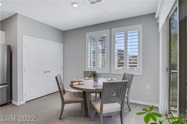 11257 Rainbow Peak Avenue 105, Las Vegas, NV 89135