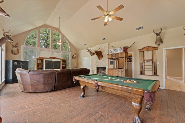 1701 W Lake Shore Drive, Alvarado, TX 76009