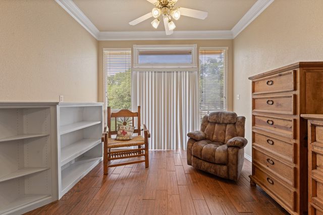 1701 W Lake Shore Drive, Alvarado, TX 76009